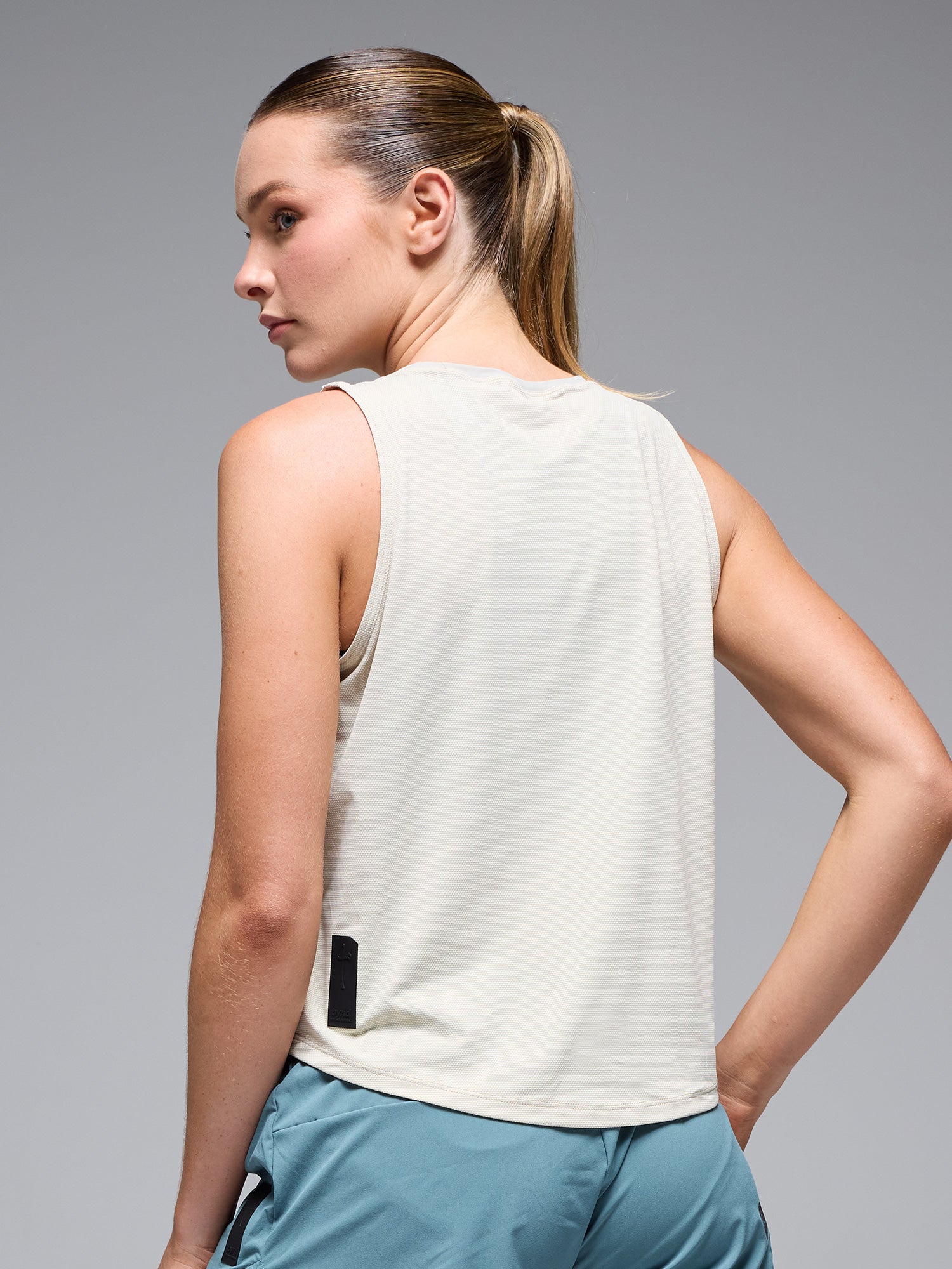 ESQUELETO BYND OSAKA - MARFIL