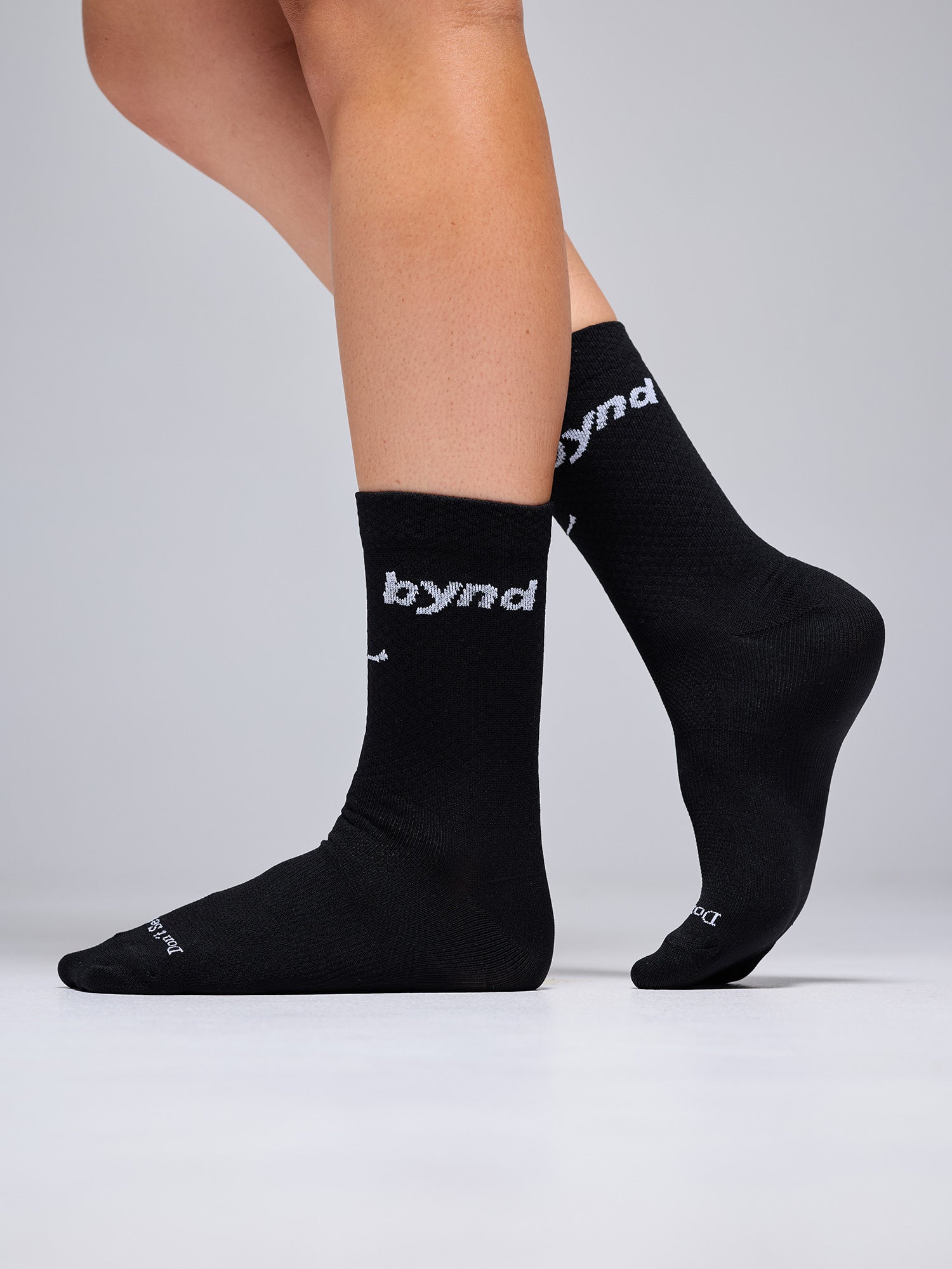 ULTRA BYND SOCKS - NEGRO