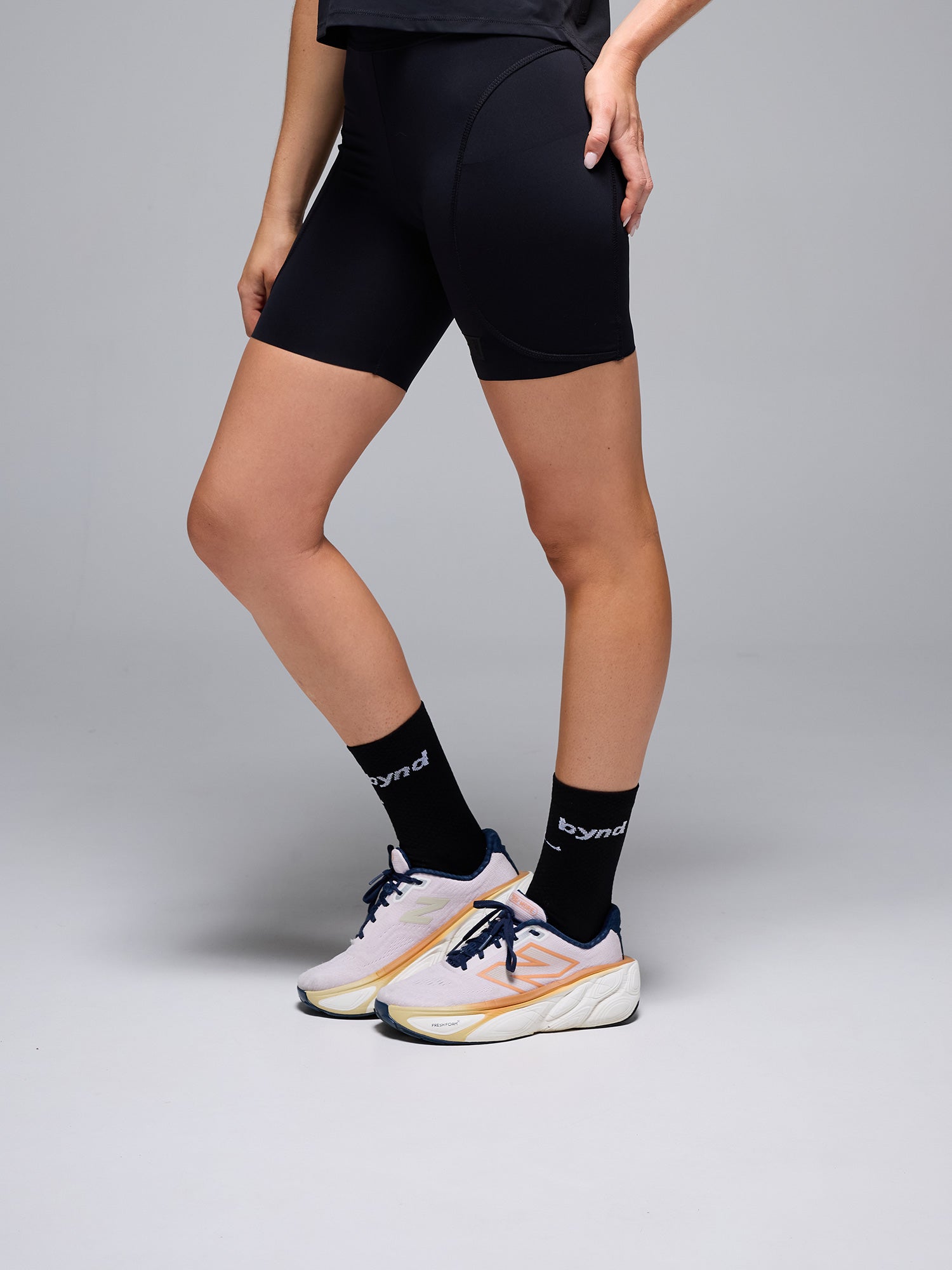 ULTRA BYND SOCKS - NEGRO