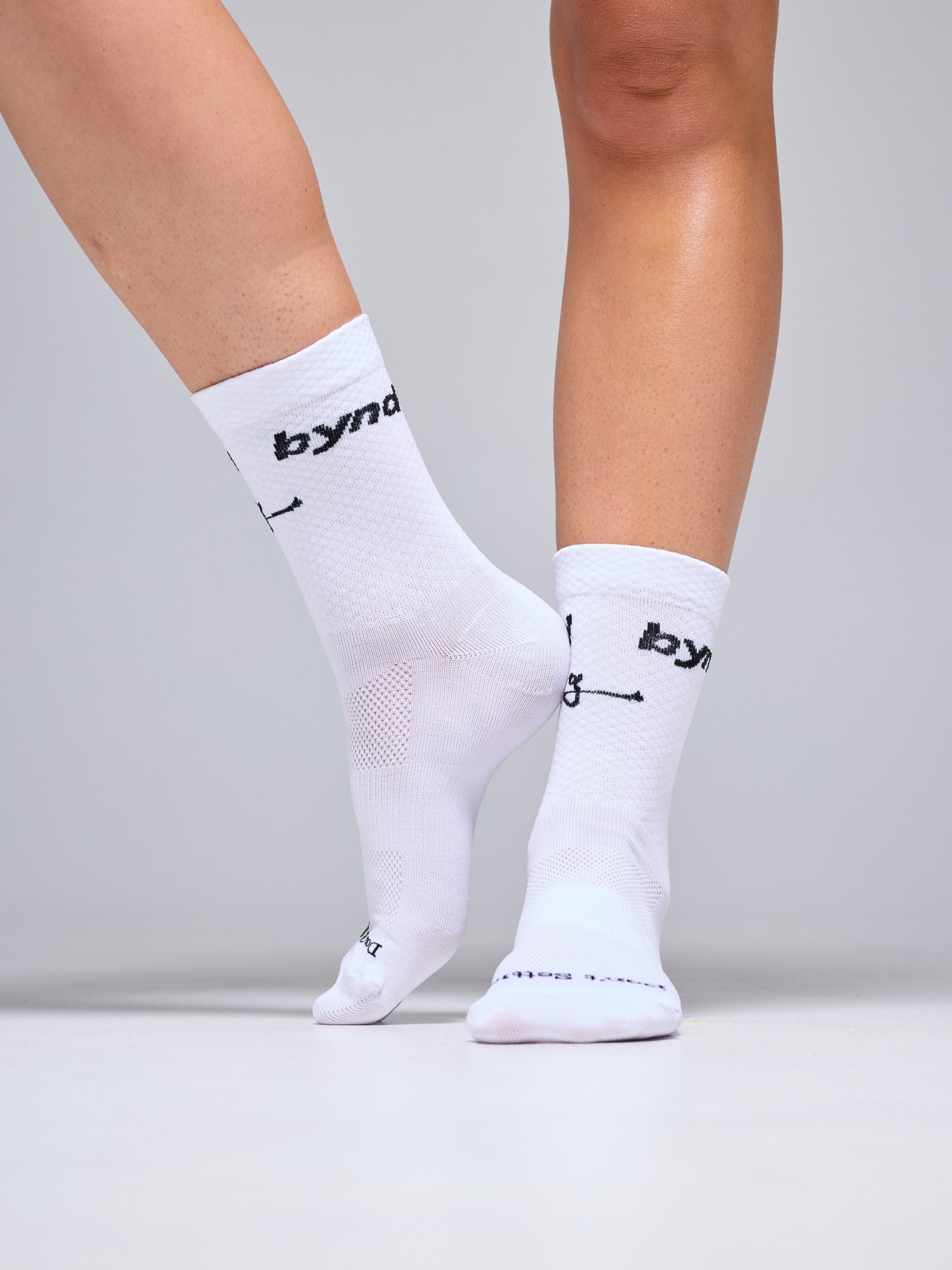 ULTRA BYND SOCKS - BLANCO