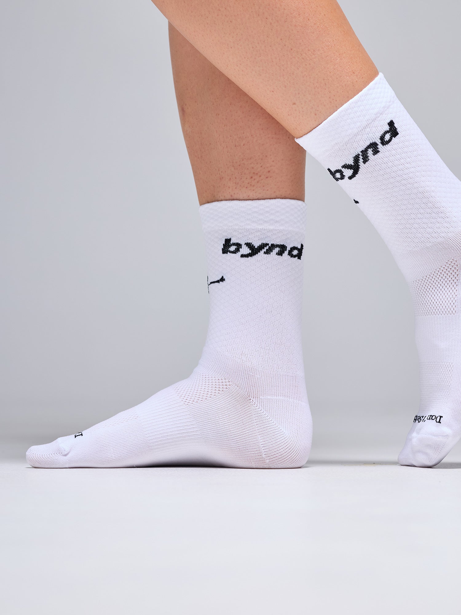 ULTRA BYND SOCKS - BLANCO