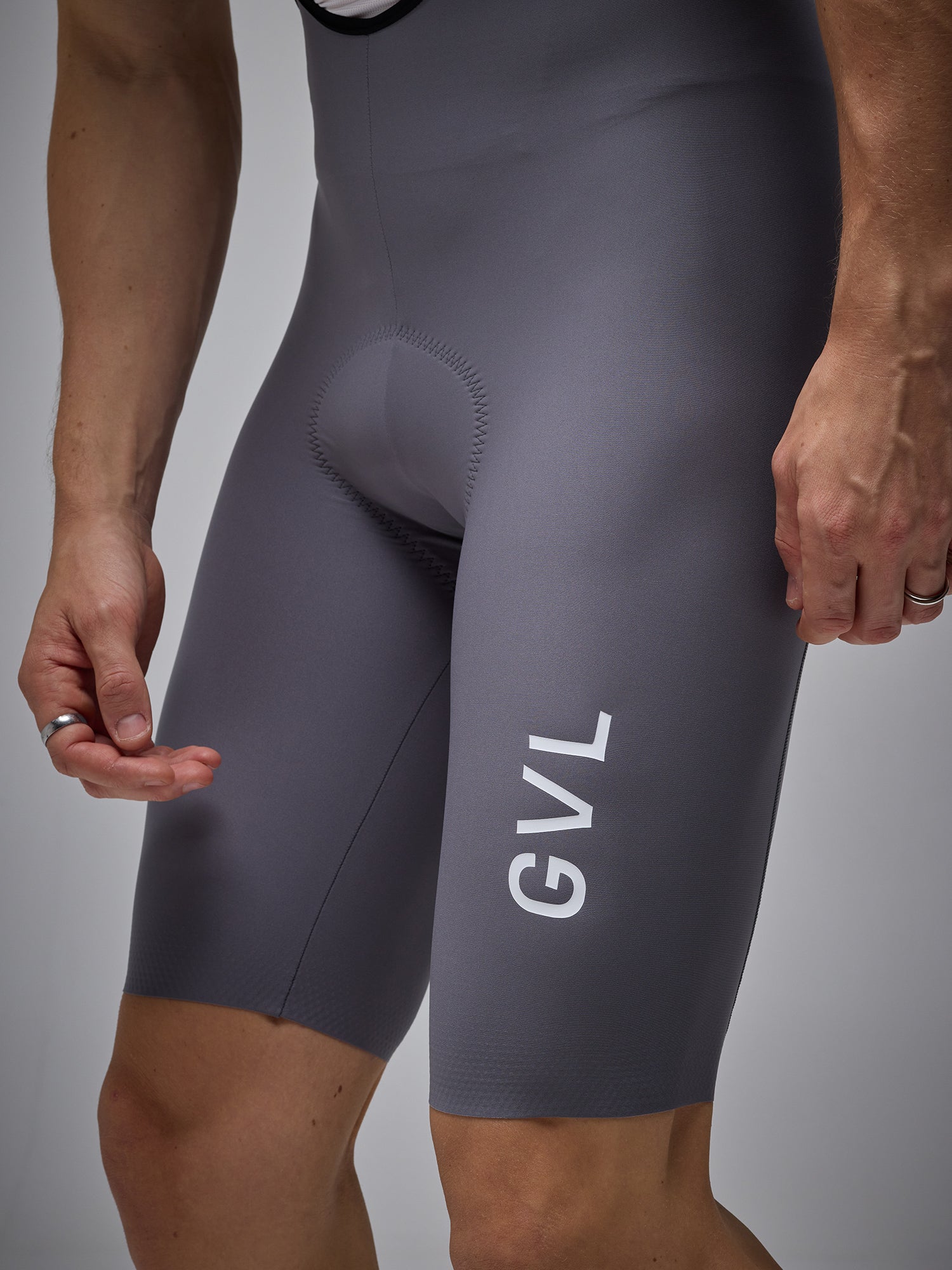 MEN’S LACEFLY 2.0 BIB SHORTS - GREY