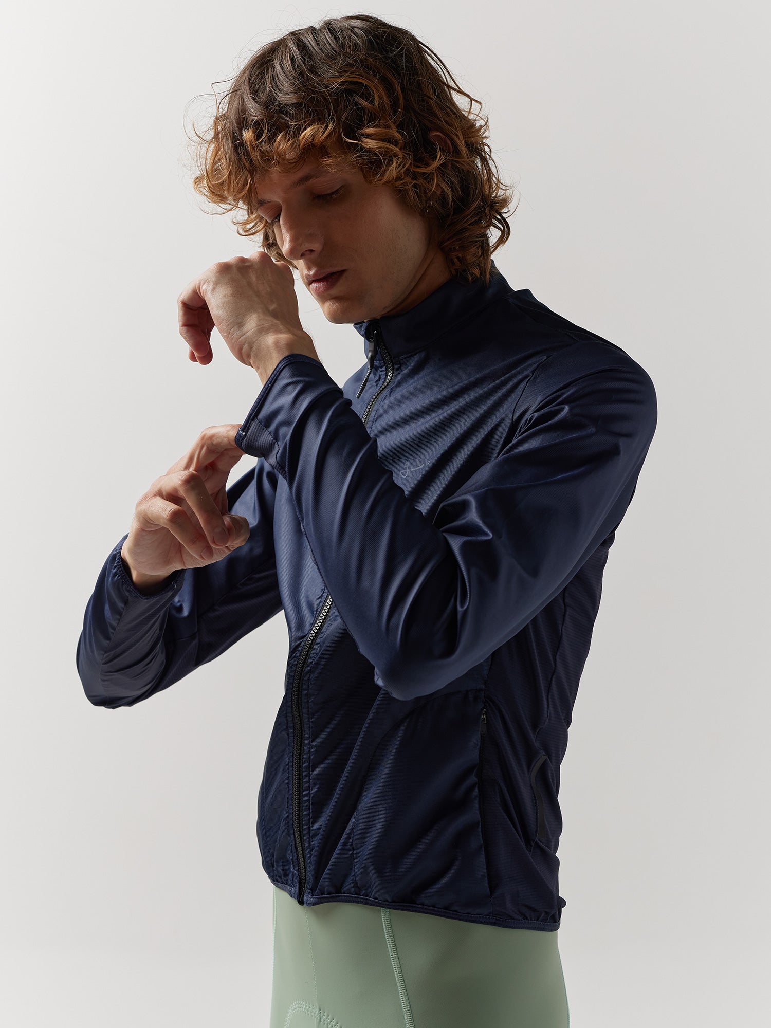 CHAQUETA ESSNTL QUICK-FREE PRO AZUL