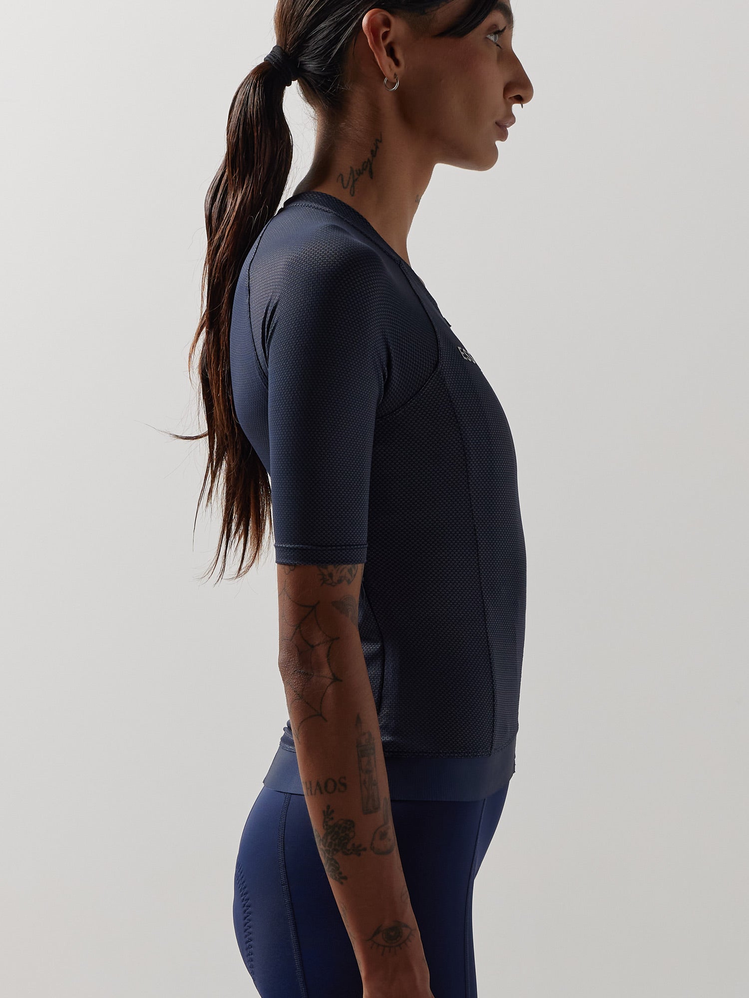 CAMISETA ESSNTL GRAFENO AZUL