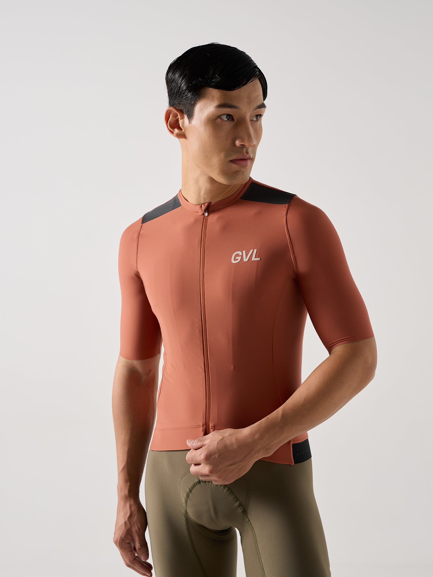 CAMISETA UNISEX MODERN CLASSIC MC CHUTNEY