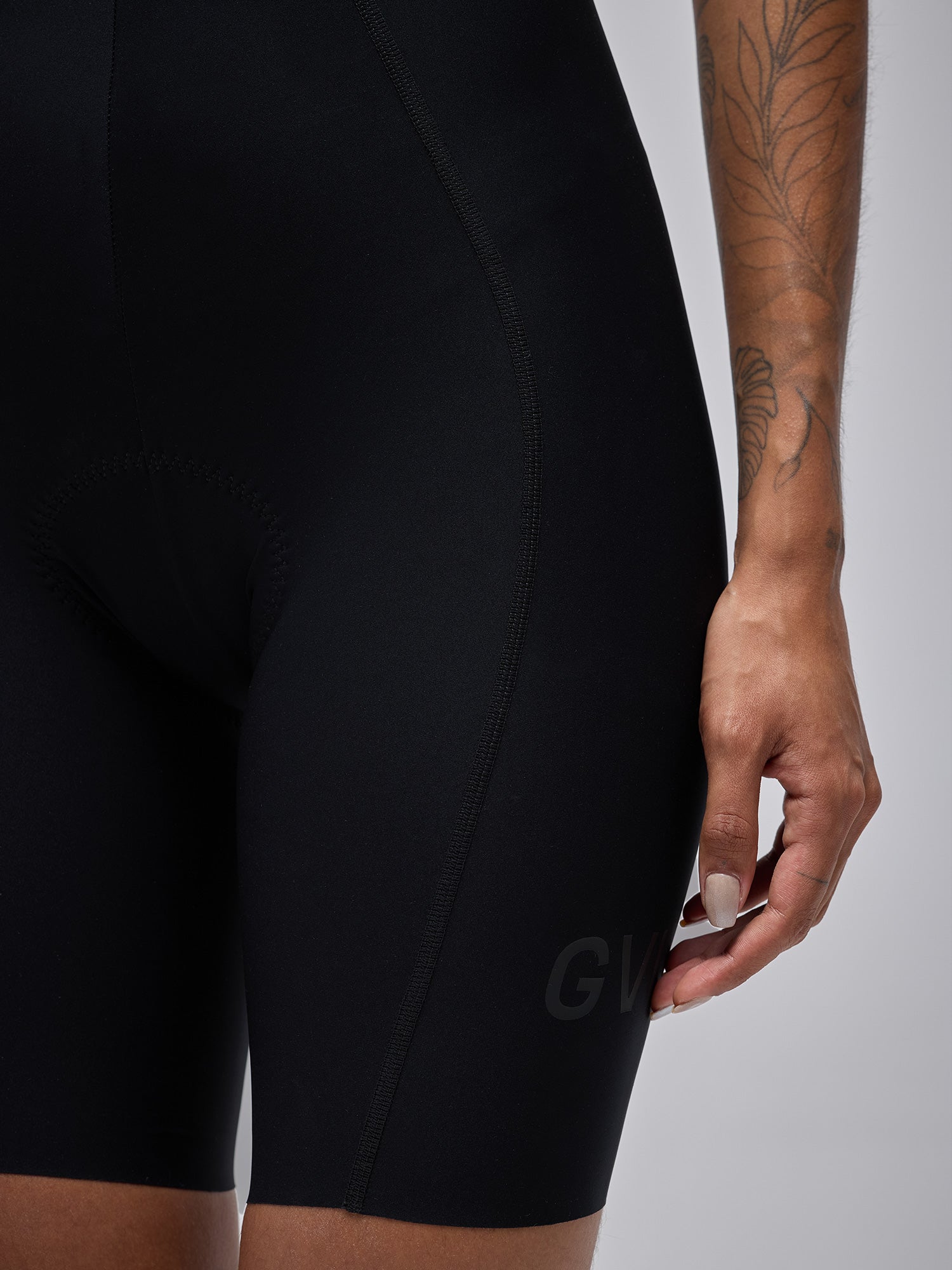 PANTALONETA MC BOOST MUJER - NEGRO