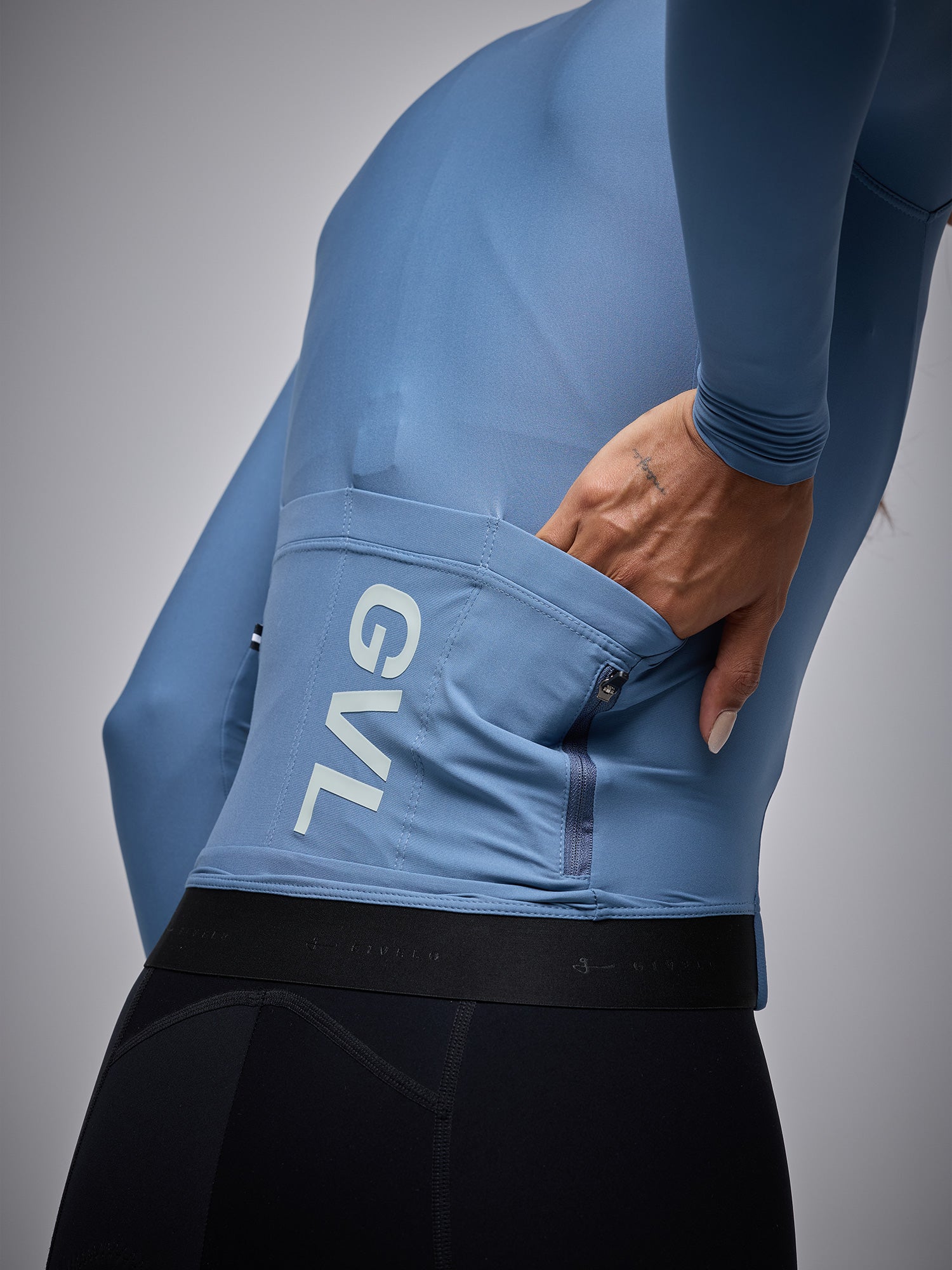 CAMISETA UNISEX ML MODERN CLASSIC - BLUE