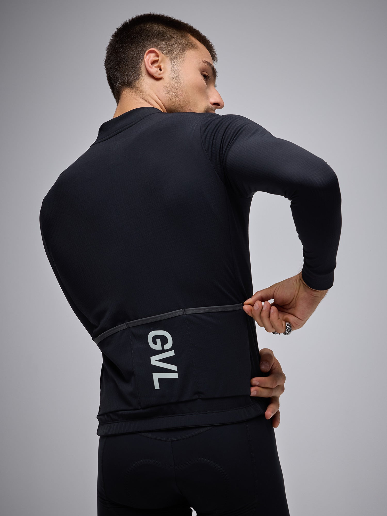 CAMISETA TÉRMICA MODERN CLASSIC - NEGRO