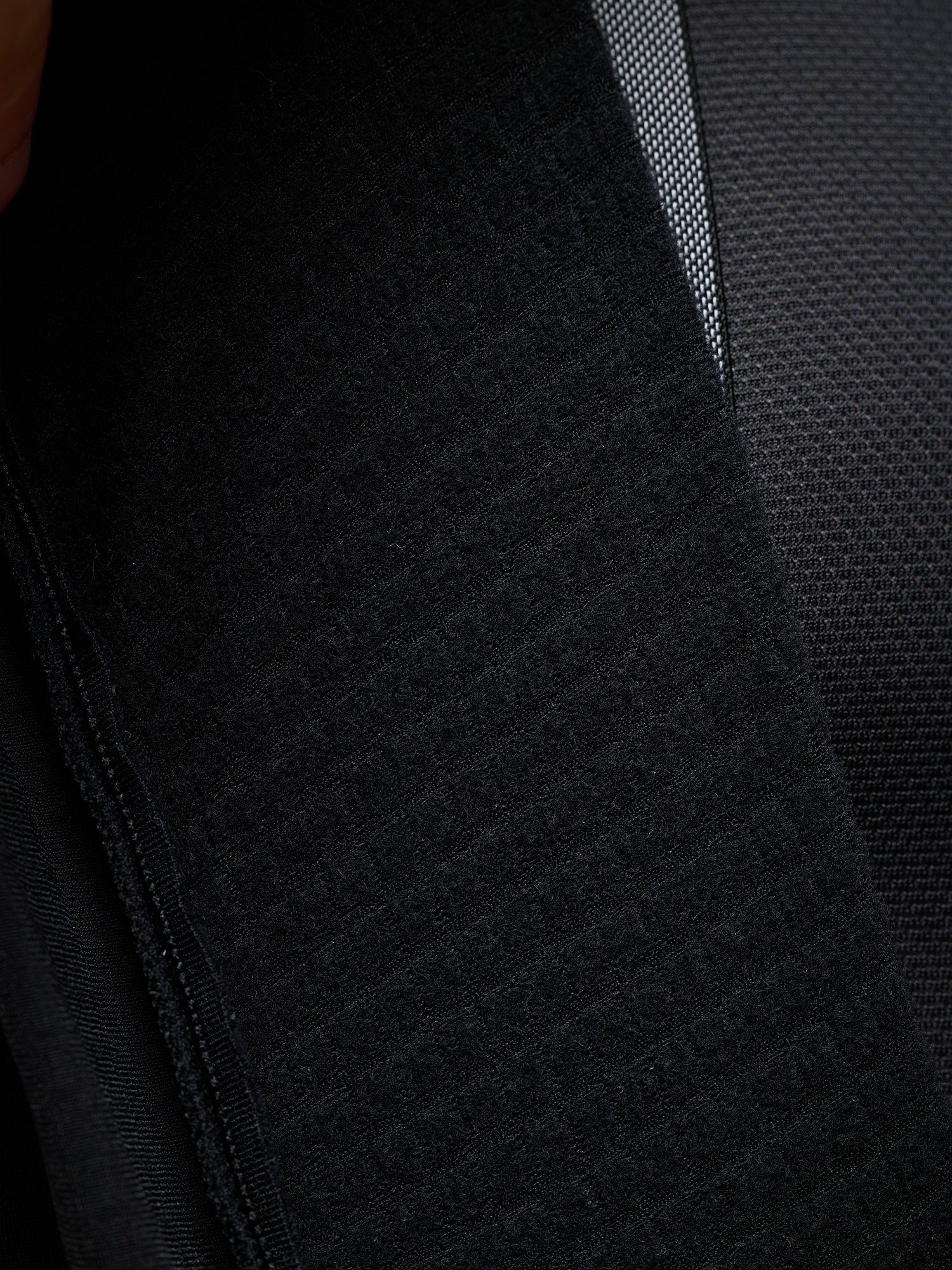 CAMISETA TÉRMICA MODERN CLASSIC - NEGRO