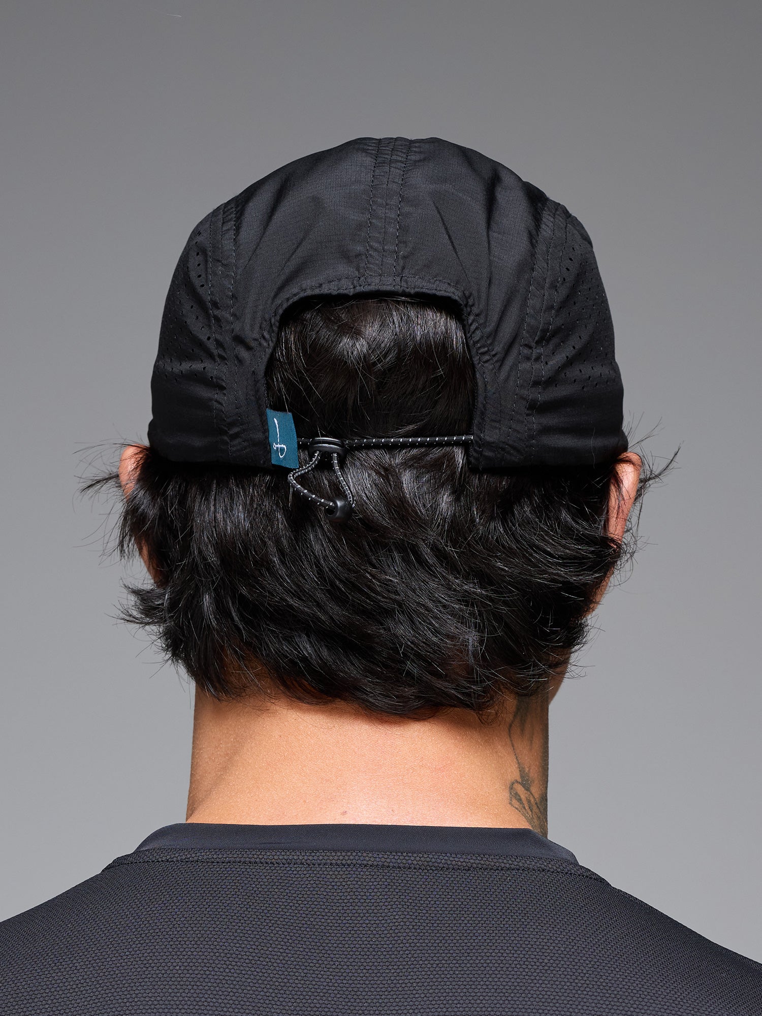 BYND GORRA - BLACK