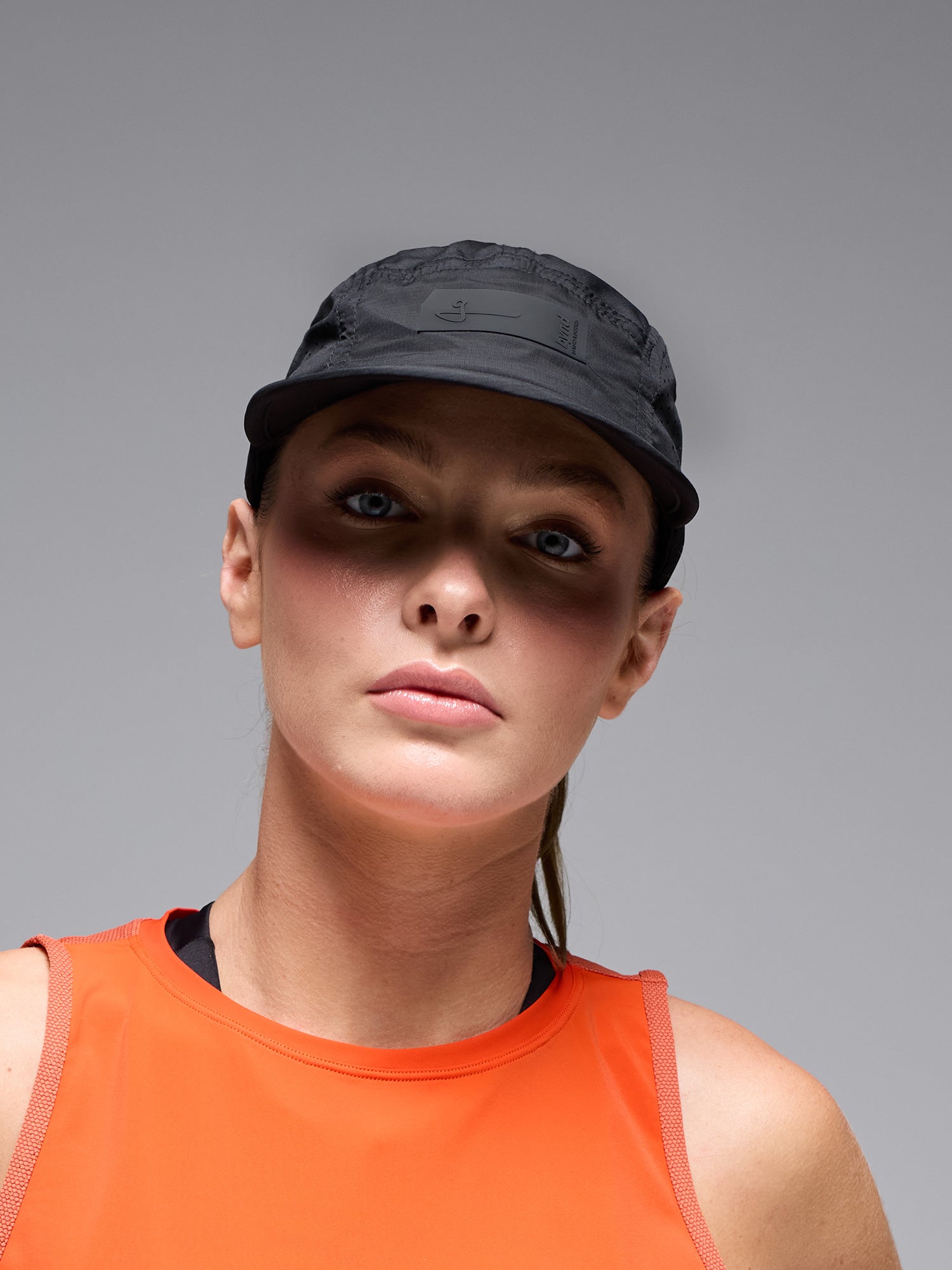 BYND GORRA - BLACK
