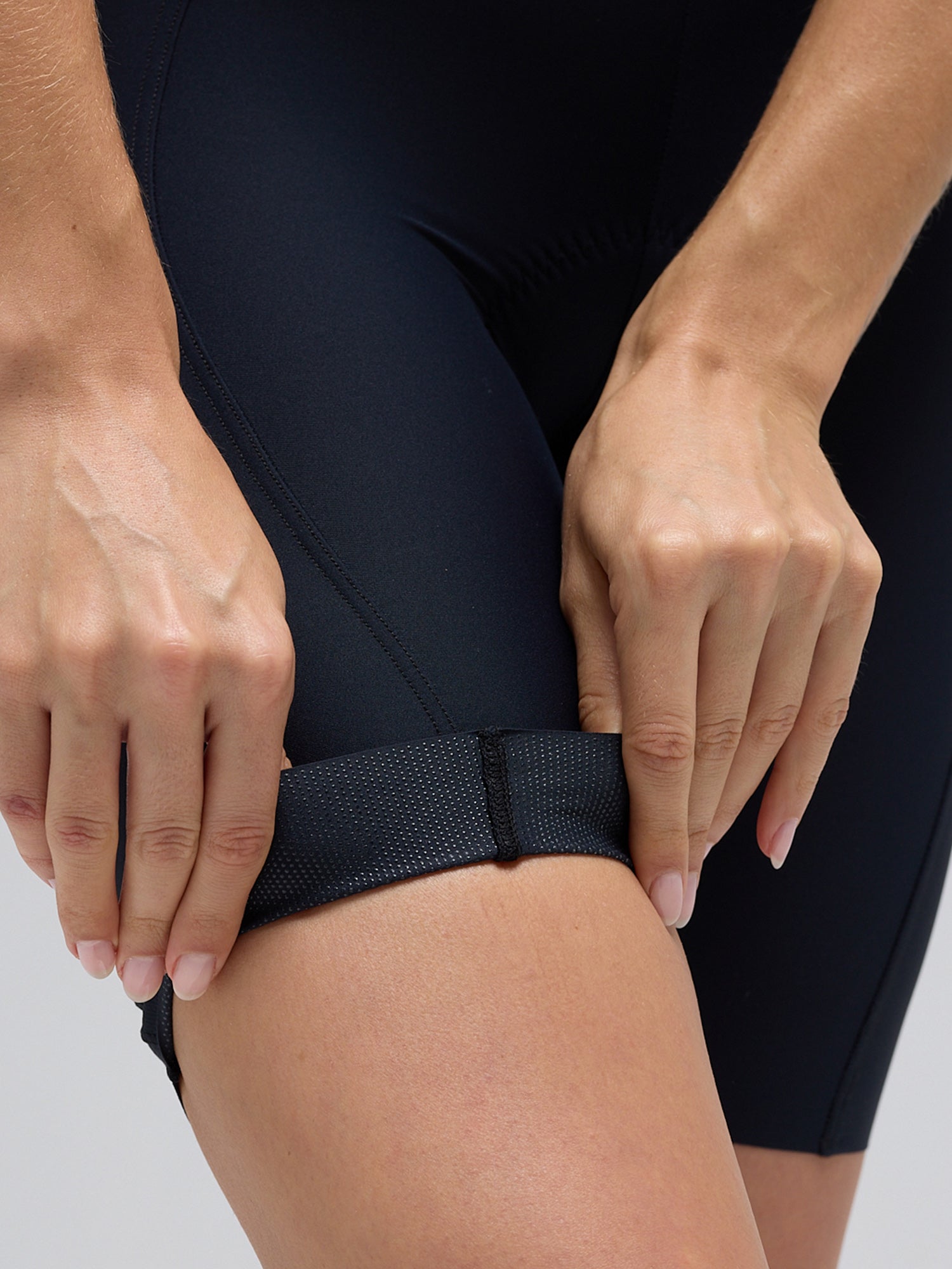 PANTALONETA G90 ULTRA MUJER - BLACK