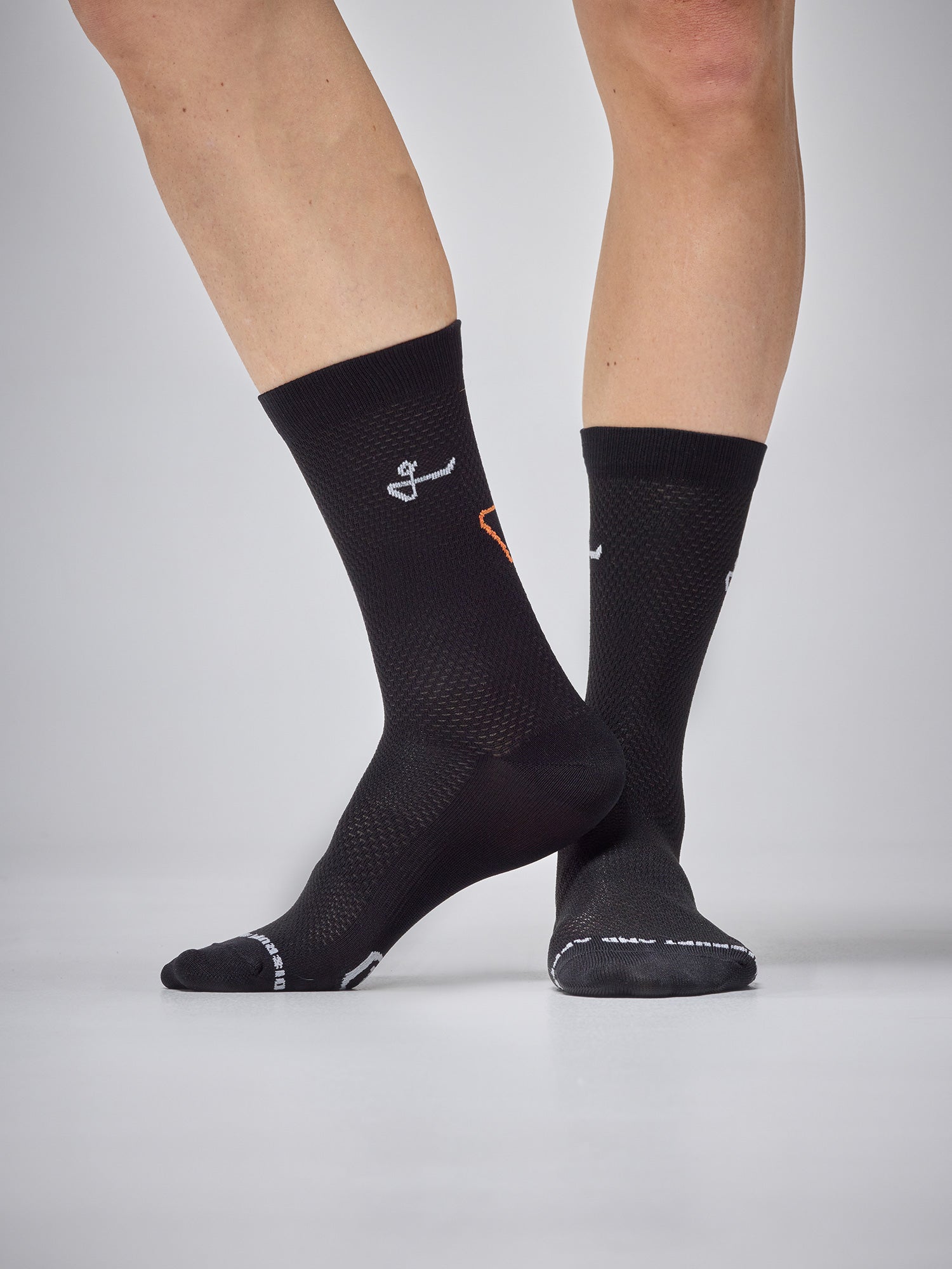 ULTRA C.D.A SOCKS - BLACK