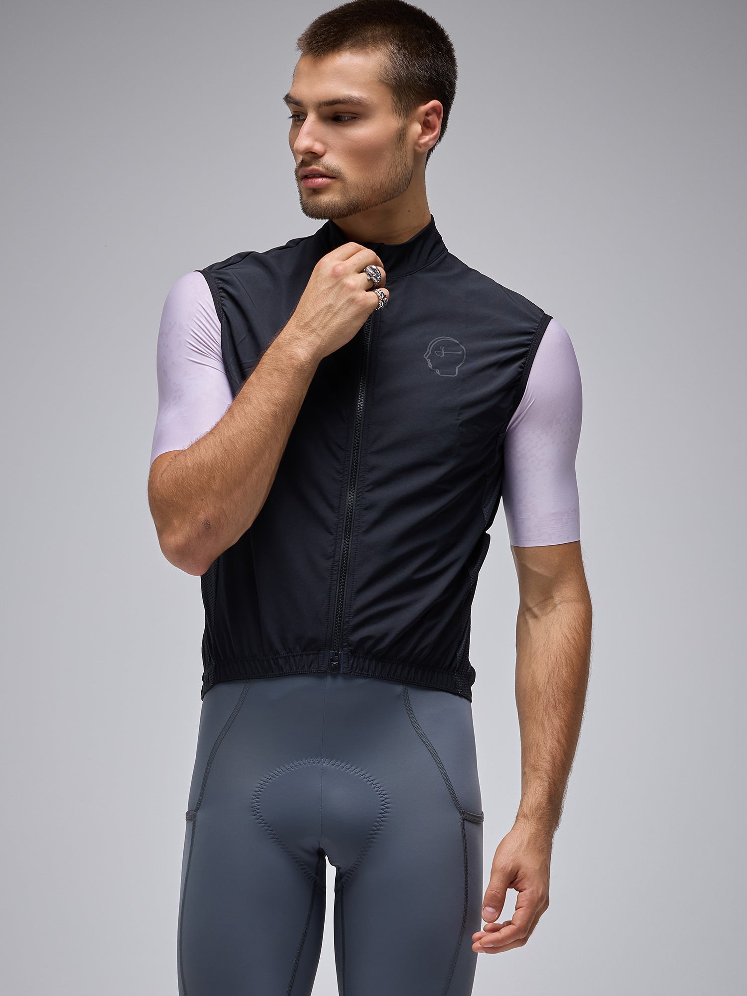 ESSNTL UNISEX QUICK-FREE GILET - BLACK