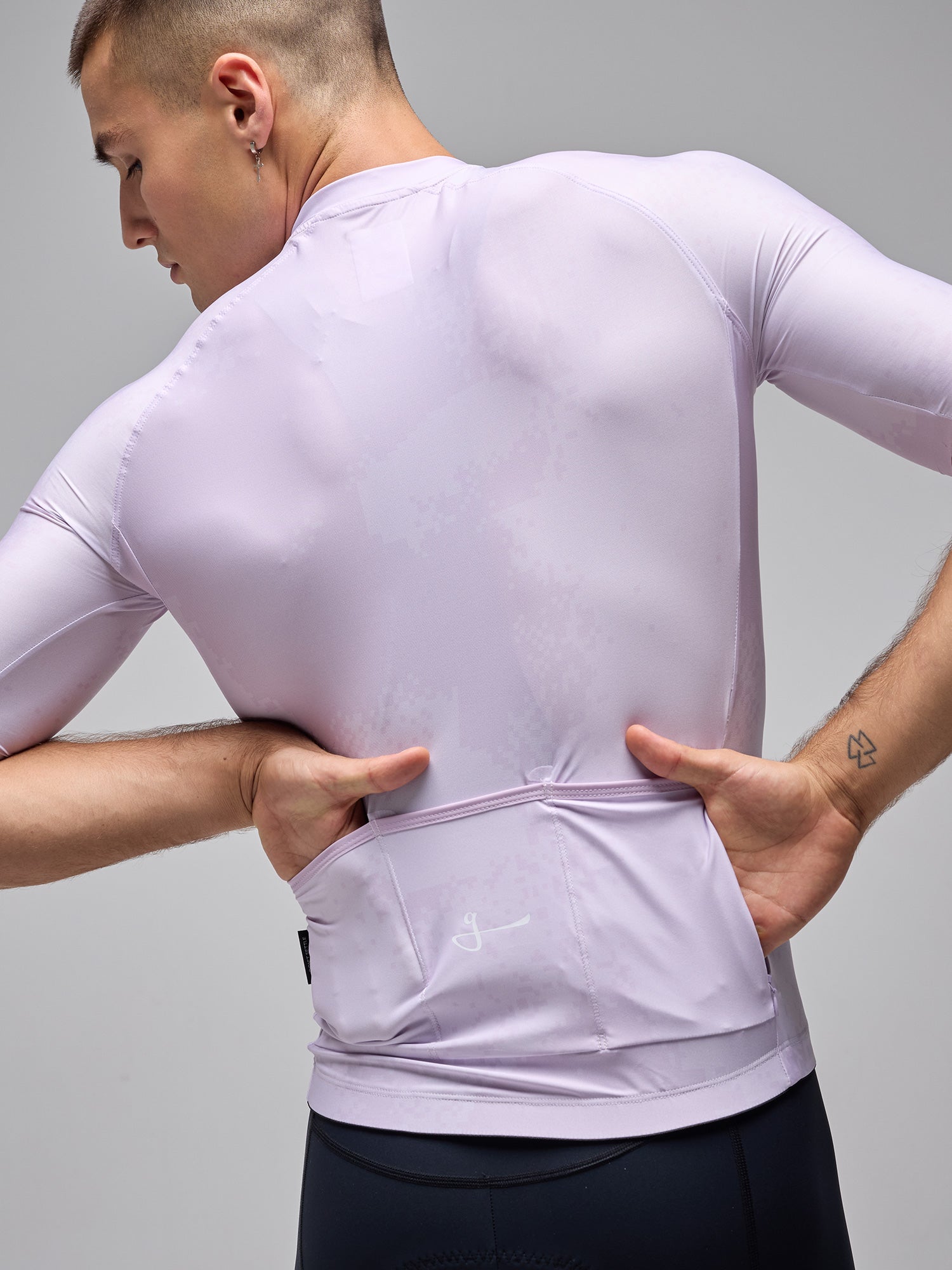 CAMISETA ESSNTL - PIXEL PINK