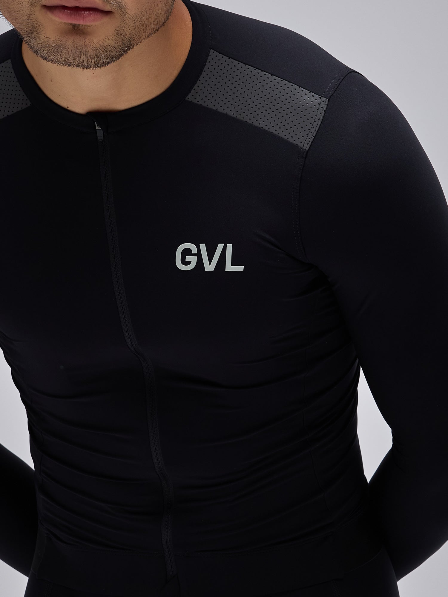 CAMISETA UNISEX ML MODERN CLASSIC - BLACK