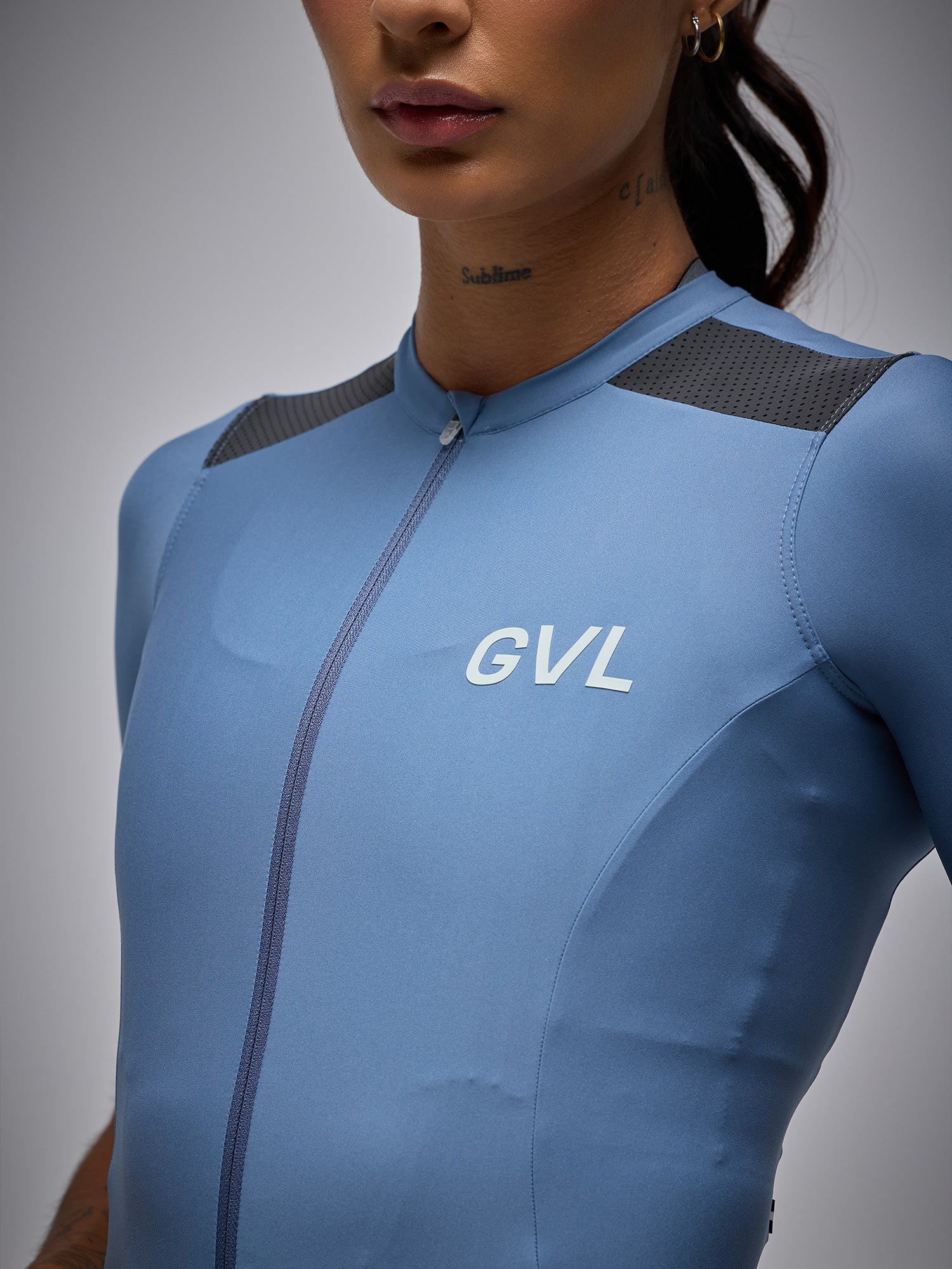 CAMISETA UNISEX MODERN CLASSIC - BLUE