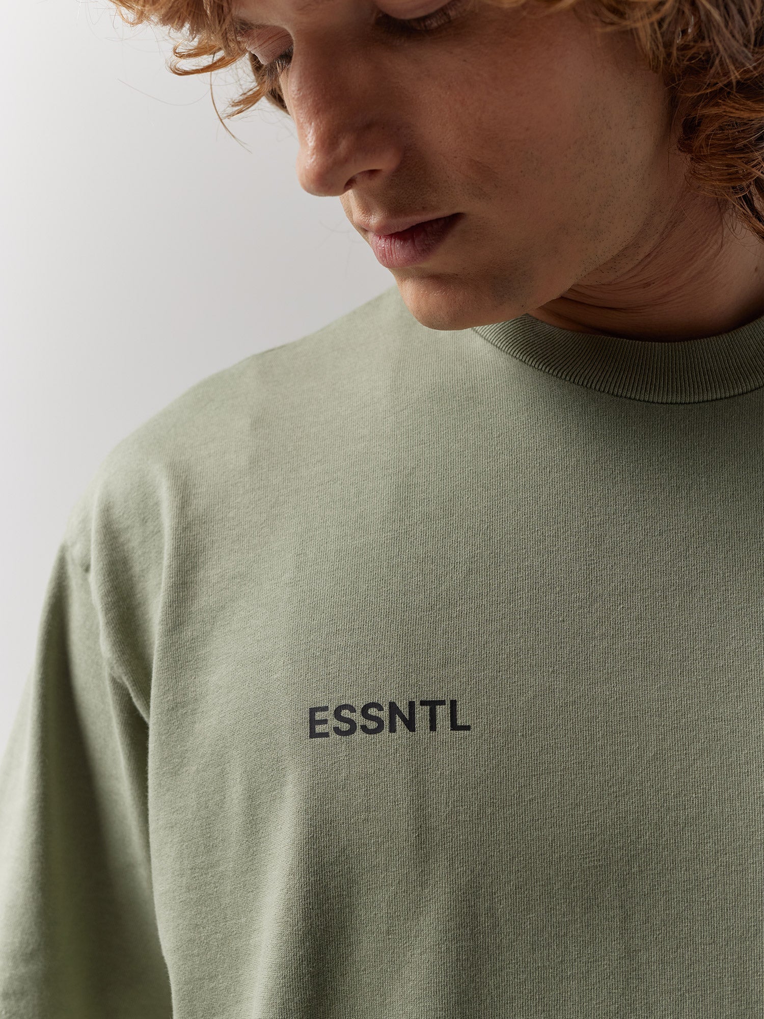 CAMISETA ESSNTL OVERSIZED PINE