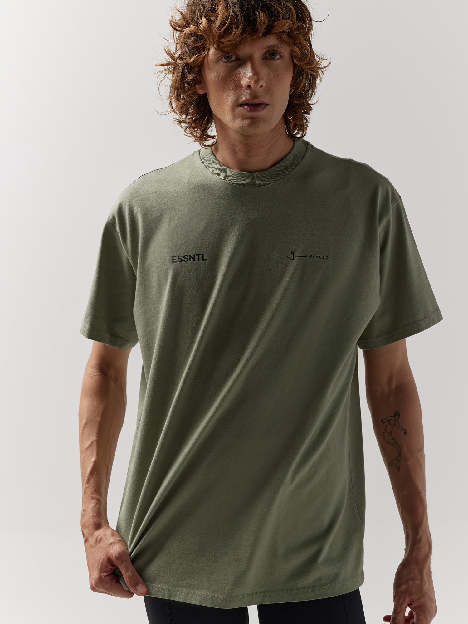 CAMISETA ESSNTL OVERSIZED PINE