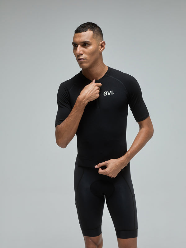 CAMISETA MODERN CLASSIC CIERRE MEDIO BLACK
